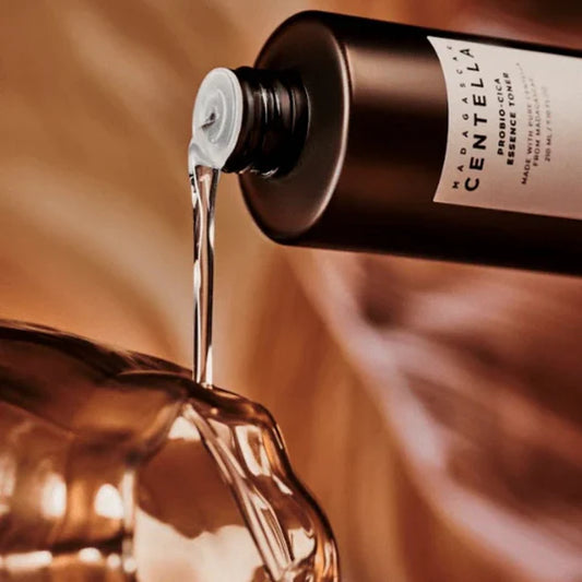 Skin1004 Madagascar Centella Probio-Cica Essence Toner 210ml